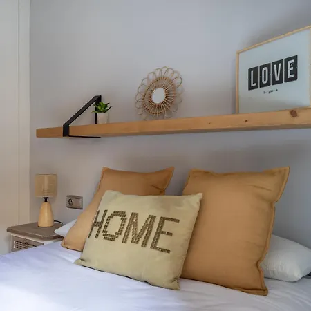 De Lujo Junto A La Catedral